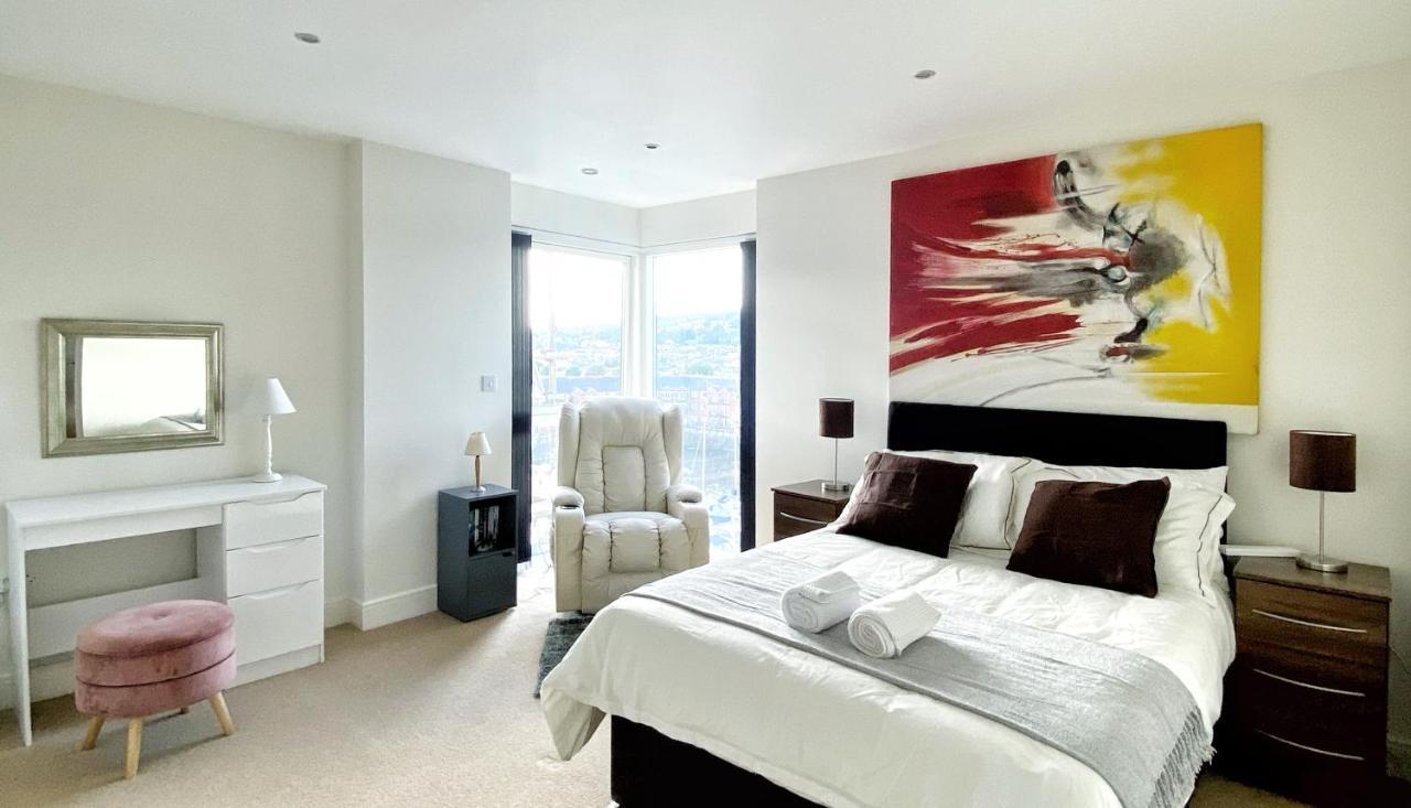 Artistic And Luxurious Apt With Sea View. Beach Side Swansea Exterior foto